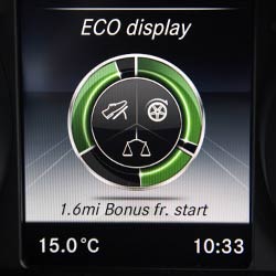 EcoDisplay-on-Mercedes-Hybrid