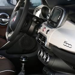 Fiat-500X-dashboard-view