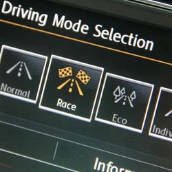 VW-Golf-R-Driving-Mode-Selection
