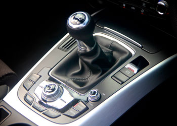 Audi-A5-Cabriolet-Gear-shift