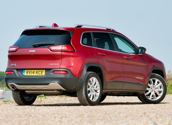 Jeep-Cherokee-Review-on-Drive-2