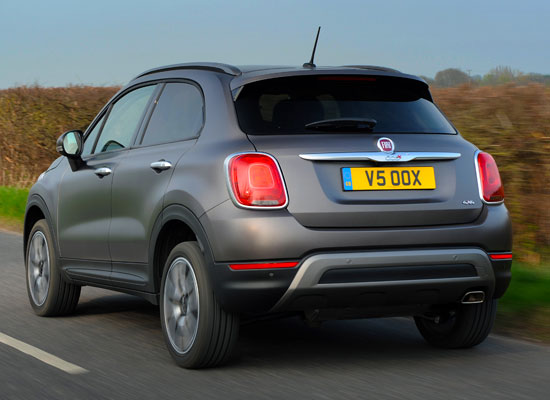 Fiat-500X-on-the-move