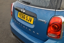 Jonathan Humphrey reviews the New MINI Countryman for Drive.co.uk-19