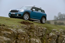 Jonathan Humphrey reviews the New MINI Countryman for Drive.co.uk-7