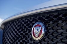 Neil Lyndon reviews the Jaguar F-Pace for Drive.co.uk-25