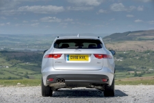 Neil Lyndon reviews the Jaguar F-Pace for Drive.co.uk-4