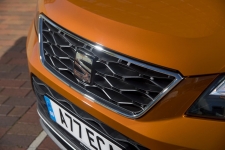 Tom Scanlan reviews the SEAT Ateca for drive 7