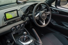 tom-scanlan-reviews the-Mazda MX-5 RF for drive-14