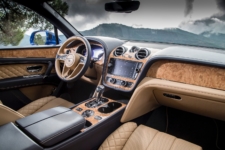 Neil Lyndon reviews the Bentley Bentayga for Drive 11