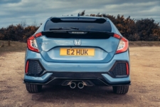 Tom Scanlan drives the New Honda Civic car review by Drive 10