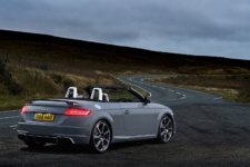 Tom Scanlan reviews the Audi TT RS Roadster for Drive 22