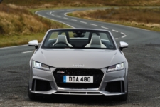 Tom Scanlan reviews the Audi TT RS Roadster for Drive 25