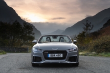 Tom Scanlan reviews the Audi TT RS Roadster for Drive 33