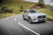 Neil Lyndon reviews the All New Volvo XC60 for Drive 8