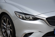 Tom Scanlan reviews the 2017 Mazda 6 Saloon for Drive 24