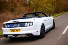 Ford Mustang reviewed by Tom Scanlan for Drive 6