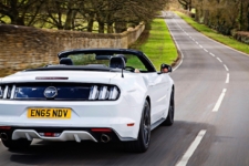 Ford Mustang reviewed by Tom Scanlan for Drive 7