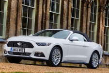 Ford Mustang reviewed by Tom Scanlan for Drive 9