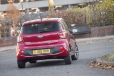 Neil Lyndon reviews Hyundai i10 Premium SE for Drive 13