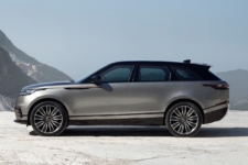 Neil Lyndon reviews Range Rover Velar for Drive 3