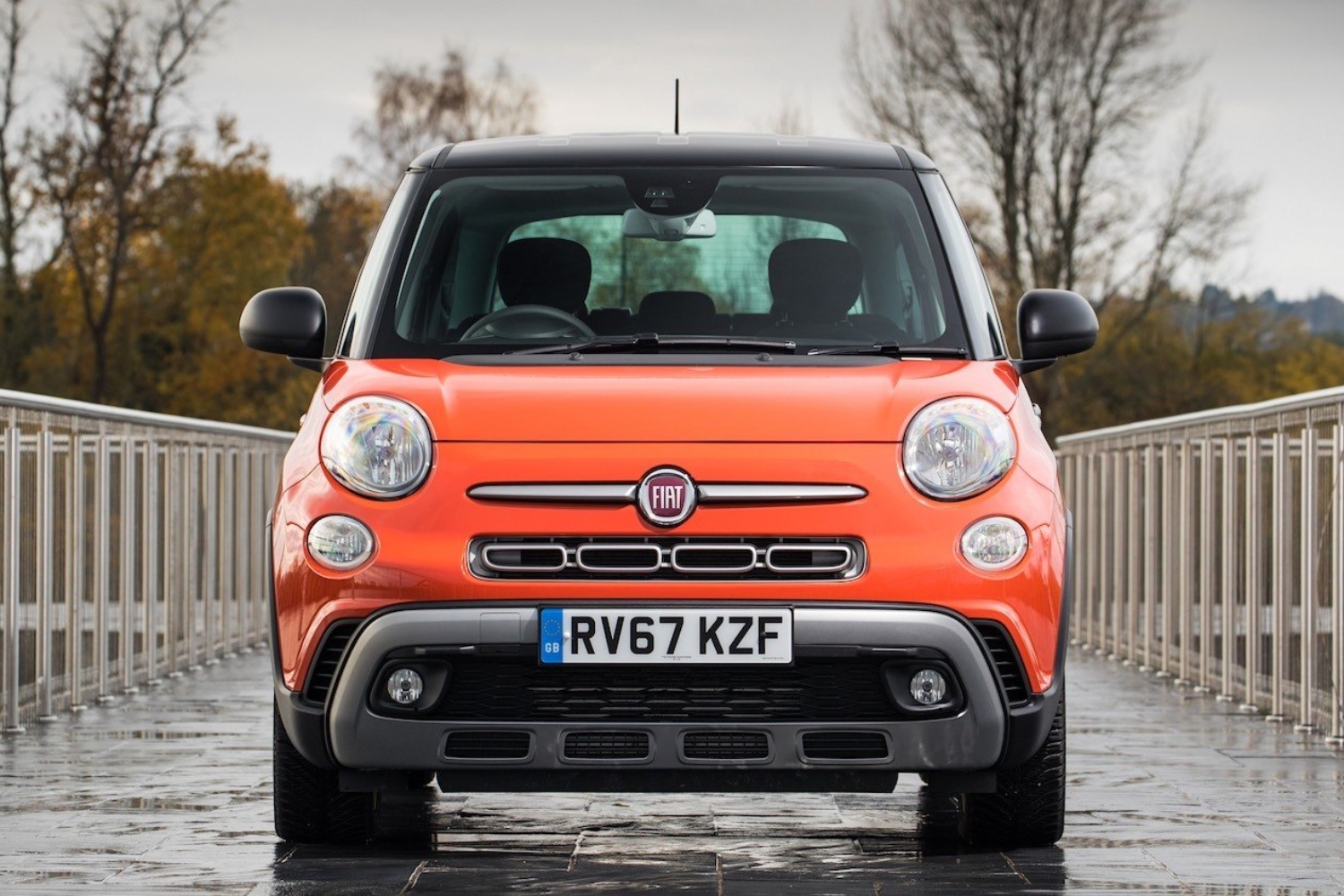 The Fiat 500L reviewed by Tom Scanlan for Drive 1