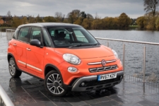 The Fiat 500L reviewed by Tom Scanlan for Drive 3