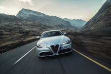 Tom Scanlan reviews the Alfa Romeo Giulia for Drive 18