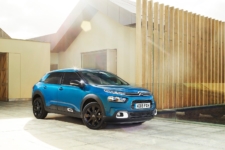 Tom Scanlan reviews the New Citroen Cactus for Drive 1