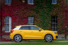 Neil Lyndon reviews the Audi Q2 Quattro SUV for Drive 8