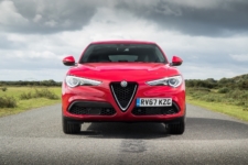 Tom Scanlan reviews Alfa Romeo Stelvio for drive 2