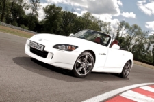 Jonathan Smith drives the Retro 2008 Honda S2000 2