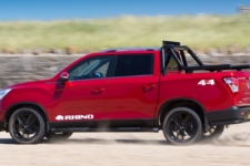 drive-Tim Barnes-Clay Carwrite-ups reviews the New SsangYong Musso Pick-Up 2018 11