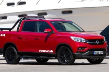 drive-Tim Barnes-Clay Carwrite-ups reviews the New SsangYong Musso Pick-Up 2018 2