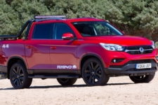 drive-Tim Barnes-Clay Carwrite-ups reviews the New SsangYong Musso Pick-Up 2018 5