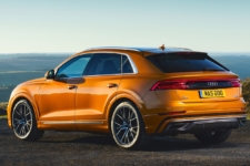 Maggie Barry reviews the All-New Audi Q8 Vorsprung edition for drive 18