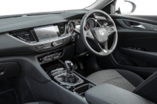 drive-Neil Lyndon reviews the Vauxhall Insignia Country Tourer 14