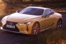 Jonathan Humphrey from drive reviews the Lexus LC500 a superb GT car 10