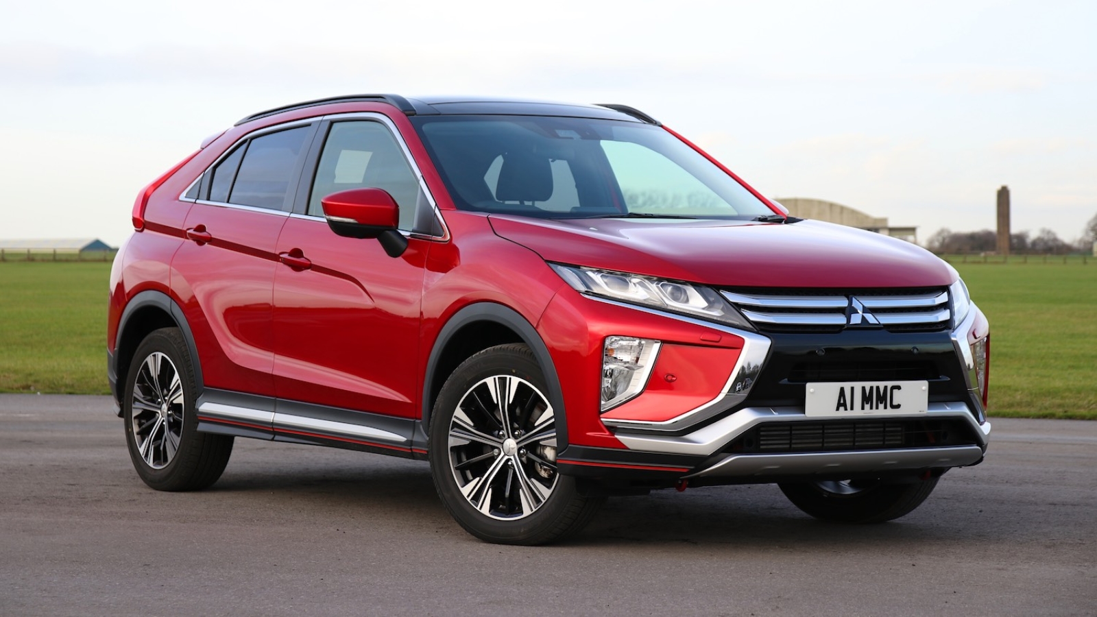 Jonathan Humphrey reviews the Mitsubishi Eclipse Cross SUV for Drive 15