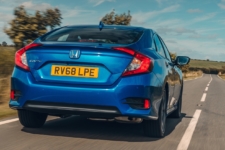 Tom Scanlan drives the New Honda Civic 4-door 22