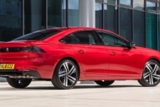 Jonathan Smith first UK drive in the New Peugeot 508 Fastback 1