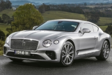 Maggie Barry reviews the New Bentley Continental GT for Drive 7