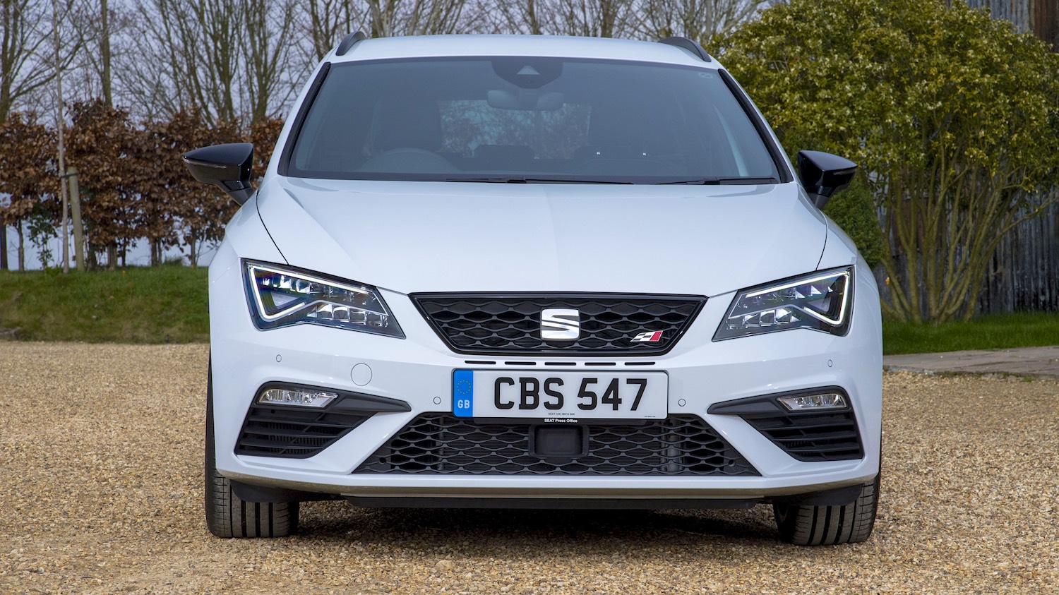 Tom Scanlan reviews the SEAT LEON CUPRA 300 TSi 4Drive for Drive 5