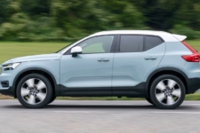 Neil Lyndon drives the Volvo XC40 36