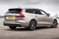 Neil Lyndon drives the Volvo V60 Estate 16